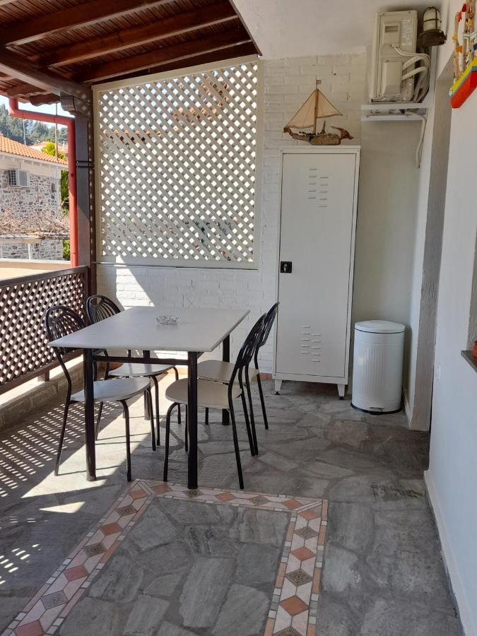 Cosy Home อาโยส นิโกลาออส ภายนอก รูปภาพ